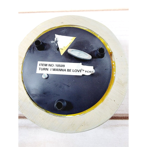 Vintage 1995 Betty Boop Musical Snowglobe I Wanna Be Loved By You - Vandor READ - Picture 10 of 16